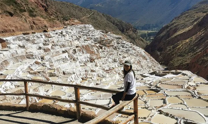 Sacred Valley to Chinchero Moray Salt Mines and Ollantaytambo