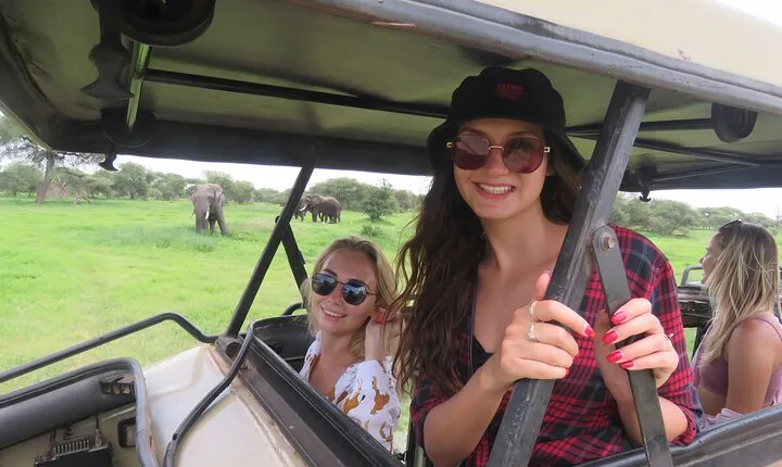 3 Days Tanzania group join safari - Serengeti & Ngorongoro crater