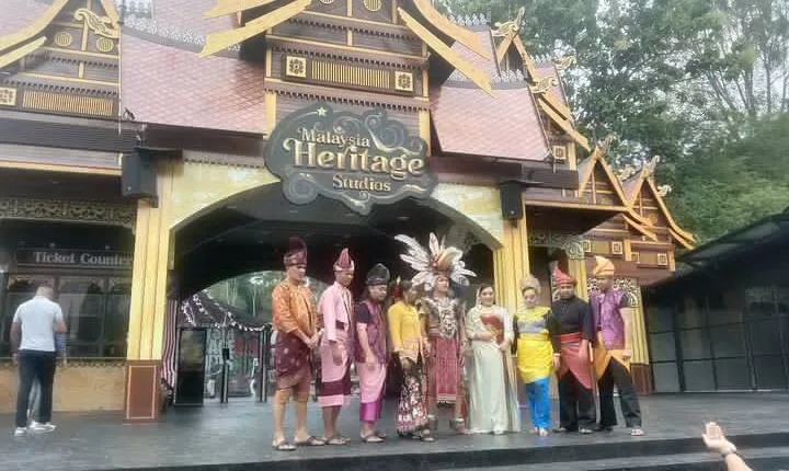 MALACCA DAY TRIP (Price based per Car)