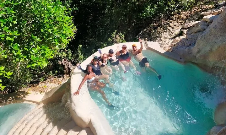 Visit the Tolantongo Grotto Oasis from CDMX 