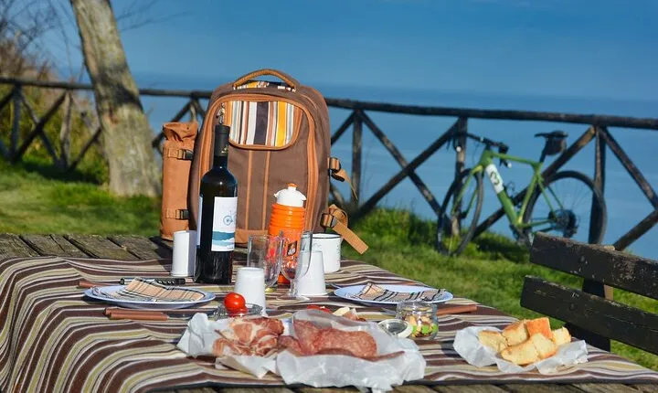 5-Hours Picnic by Ebike on San Bartolo Mount