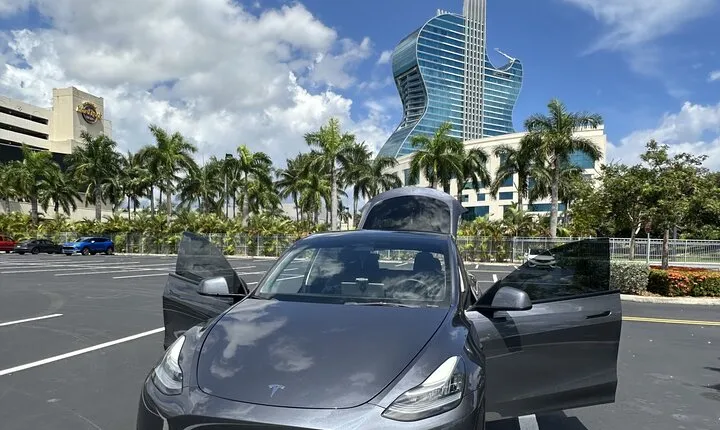 Explore Miami with a Private driver