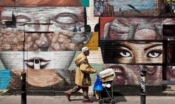 Taste of Diversity Exploring London's food and street Art