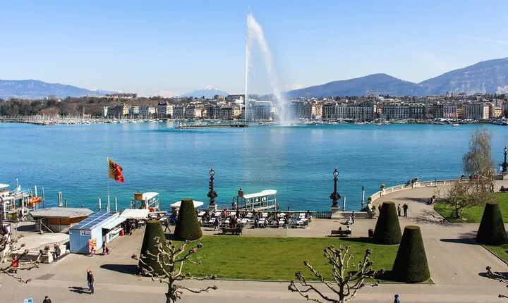 Audio tour to discover Geneva while tasting its Chocolates