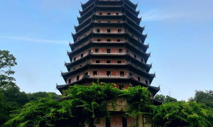 Full-Day Private Guided Tour to Hangzhou with Hotel Pick Up