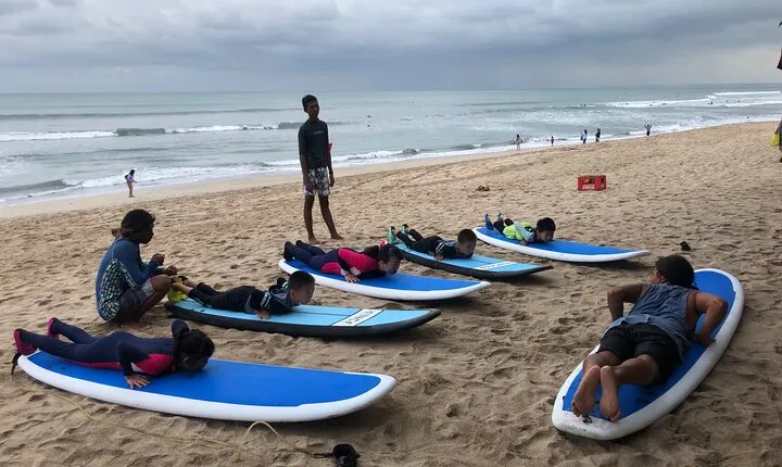 Surfing Activity with Beginner and Intermediate Lesson