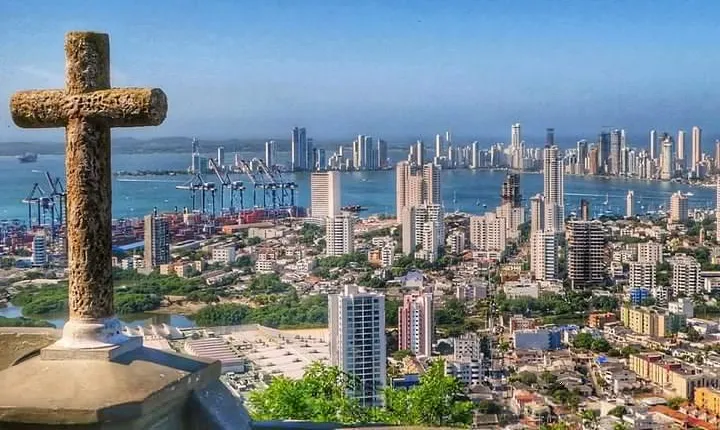 Bazurto Market and La Popa Convent Half Day City Tour