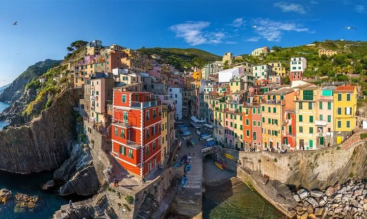 Cinque Terre with Vernazza Manarola and Corniglia Fullday from Florence