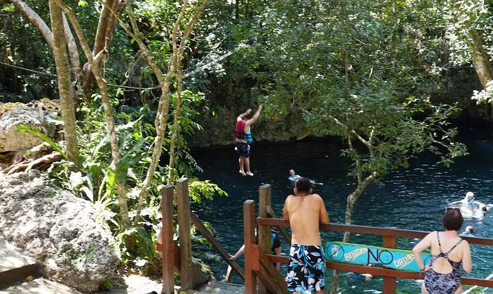 Private Tour at Puerto Morelos & Cenote from Cancun with Tequila