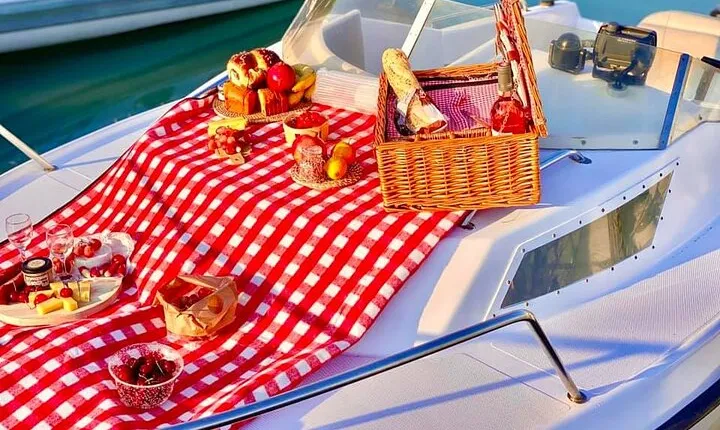 Private Boat Tour Nice, Villefranche, St Jean Cap Ferrat