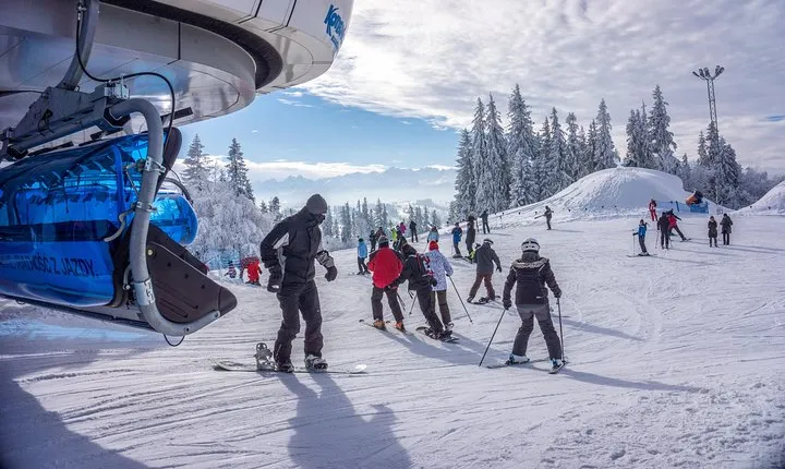 Skiing / Snowboarding & Therms in the Tatra Mountains