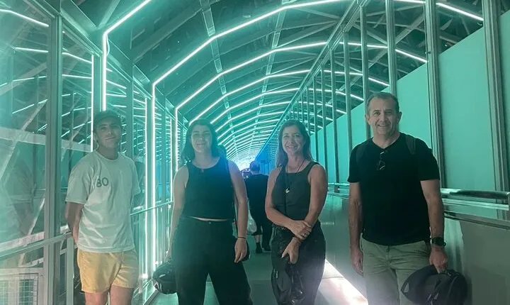 Explore the Night Life of Kyoto with Japanese Guide by E-bike