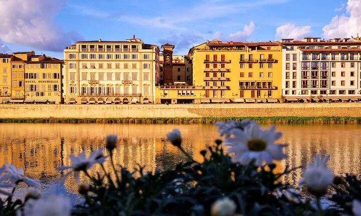 Small Group Medici and Michelangelo Tour in Florence