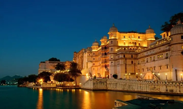 Private Tour : Golden Triangle With Udaipur