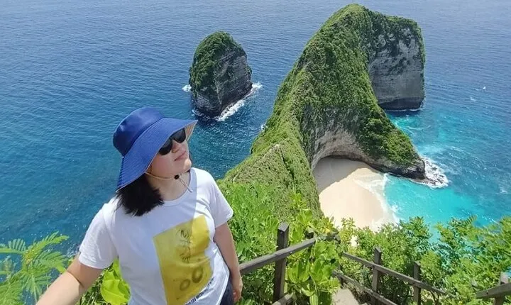 Small Group Private West Nusa Penida Tour All inclusive from Bali