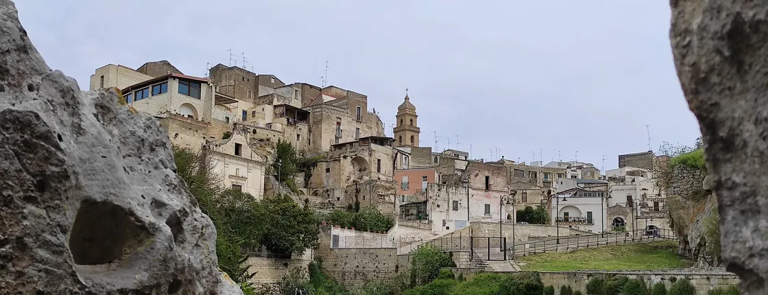 Gravina in Puglia city of art guided walking tour