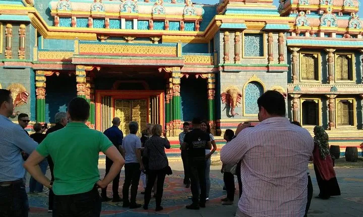 Bollywood Studio Tour including visit to a live shooting set in Mumbai