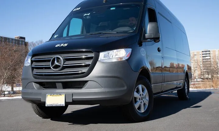 New York City Airport Departure Transfer by Sprinter LGA JFK EWR