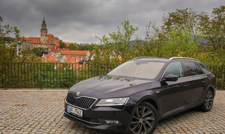 Private Transfer from Prague Airport to the City Centre