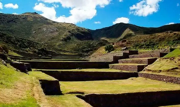 Tipon, Pikillacta & Andahuaylillas Tour – Half Day - private service
