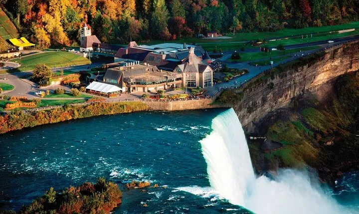 Full-Day Niagara Falls Tour with Winery Visit from Toronto