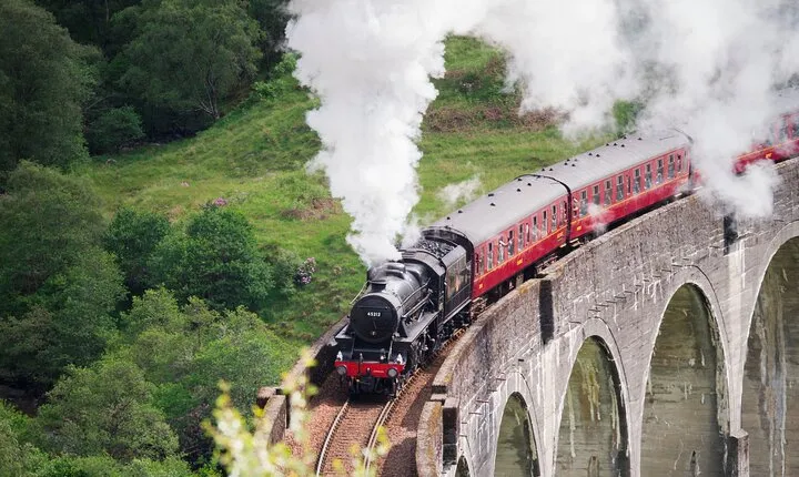 Glenfinnan Viaduct Glencoe and Fort William Tour from Edinburgh