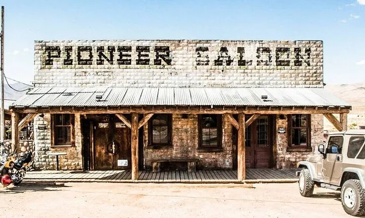 4-Hour Guided Off-Road Adventure to Wild Horses and Old Saloon