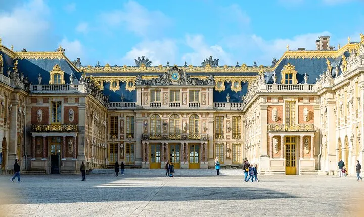 One Day to Versailles Palace & Gardens - Daytrip from Paris