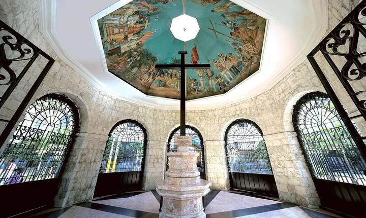 Private Cebu & Lapu-Lapu City Tour with Uphill Spots & Lunch at House of Lechon