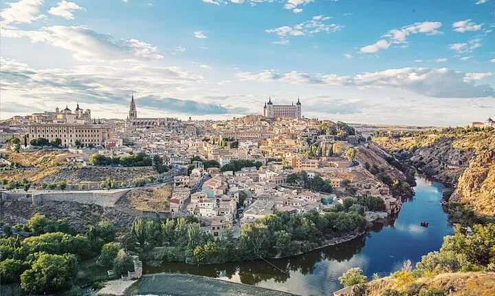 Shared Full Day Tour of Madrid and Toledo with Licensed Guide