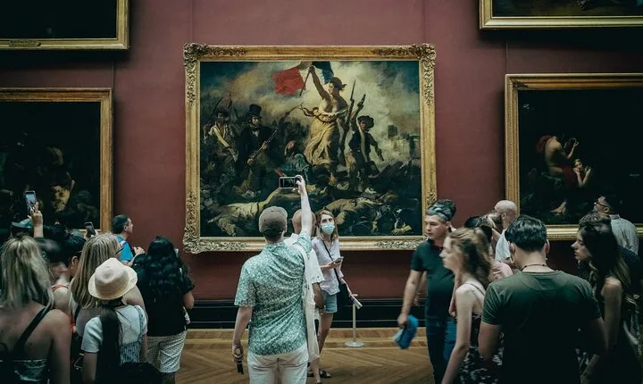 Skip the Line Louvre Museum Ticket with Guided Tour