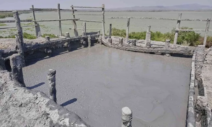 Cartagena, Mud Volcano and the Pink Sea of Galerazamba