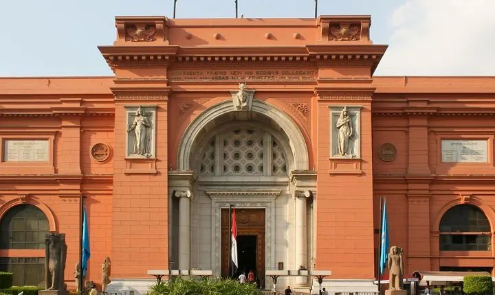 Half Day Guided Trip To Egyptian Museum