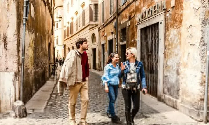 Rome Private & Custom Shopping Tour: Chic Boutiques & Hidden Gems