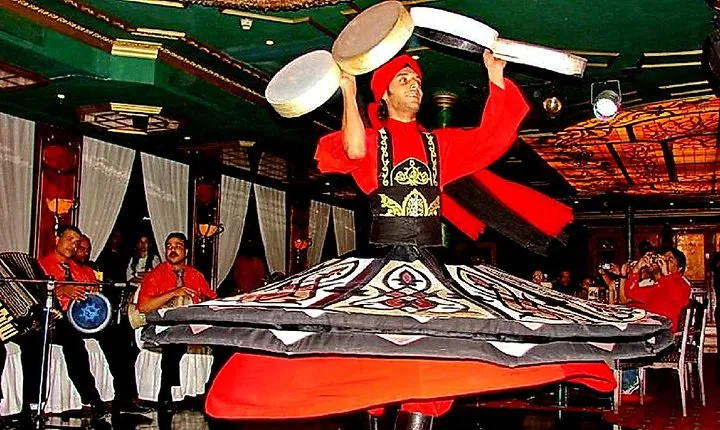 Nile Dinner Cruise with Folkloric Shows