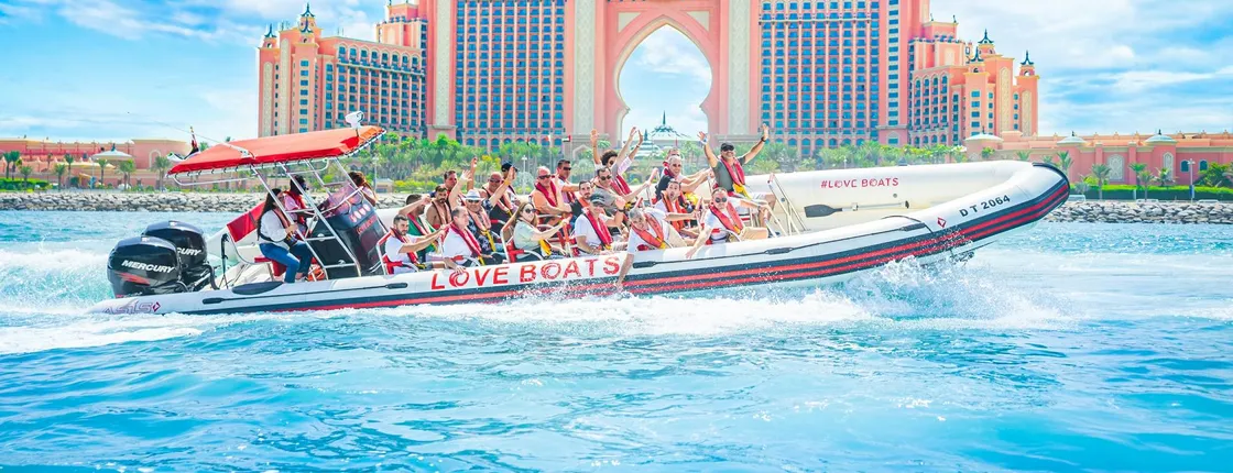90-Minute Dubai Premium Speedboat Tour