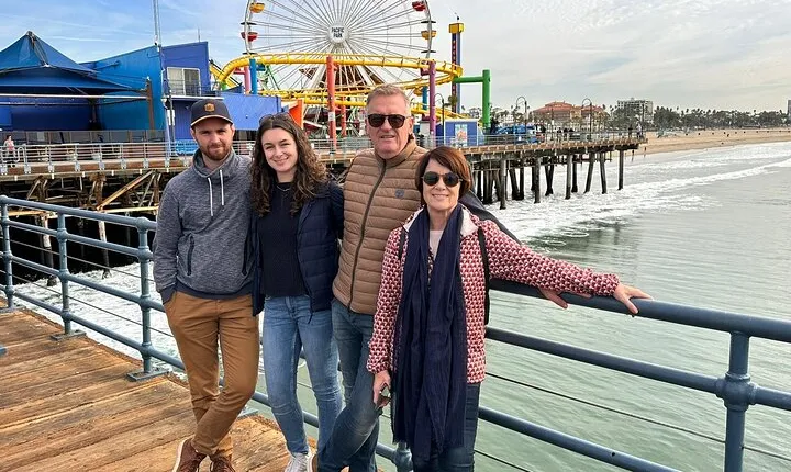Los Angeles : Private Custom Tour with A Guide (Car Option)