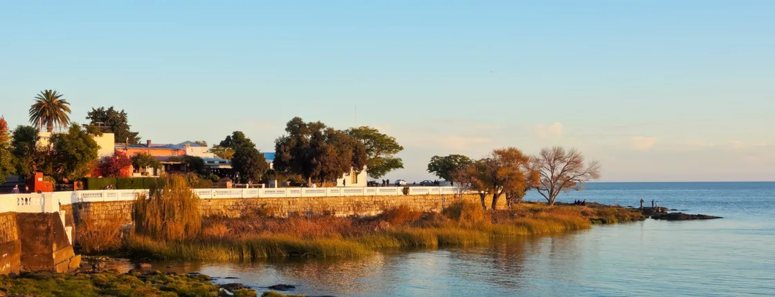 Historical walking tour of Colonia del Sacramento with local culture