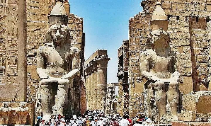 Private Full Day Tour of Luxor Eest Bank, Karnak&Rameseum Temples