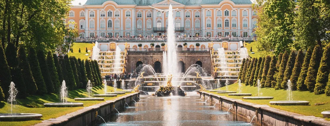 Peterhof State Museum-Reserve: Self-Guided Audio Tour in the Lower Park with Ticket