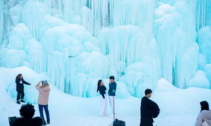 Cheongsong Ice Valley & Pohang Spacewalk One Day Tour from Busan