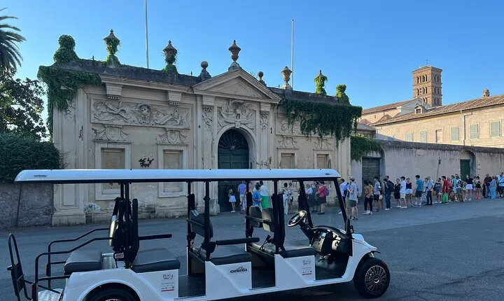 Rome at Dusk: Private Golf Cart Tour with Aperitivo