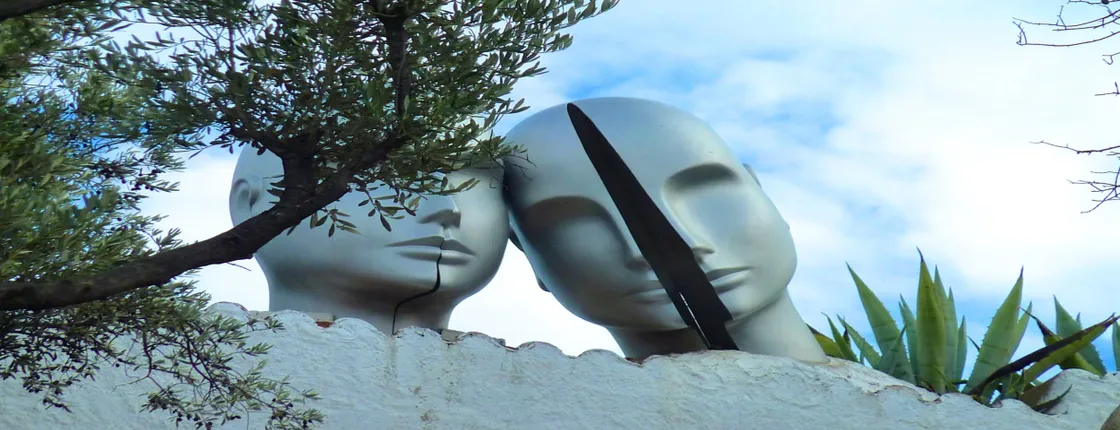 Dali Museum, Figueres and Cadaqués tour from Barcelona