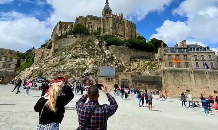 Mont Saint-Michel Small-group 2 to 7 people from Paris