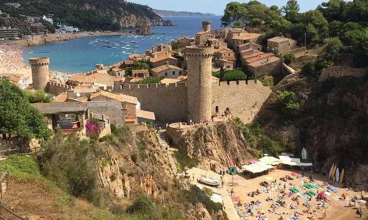 Costa Brava Scenic Hike & Tossa de Mar Small Group Tour