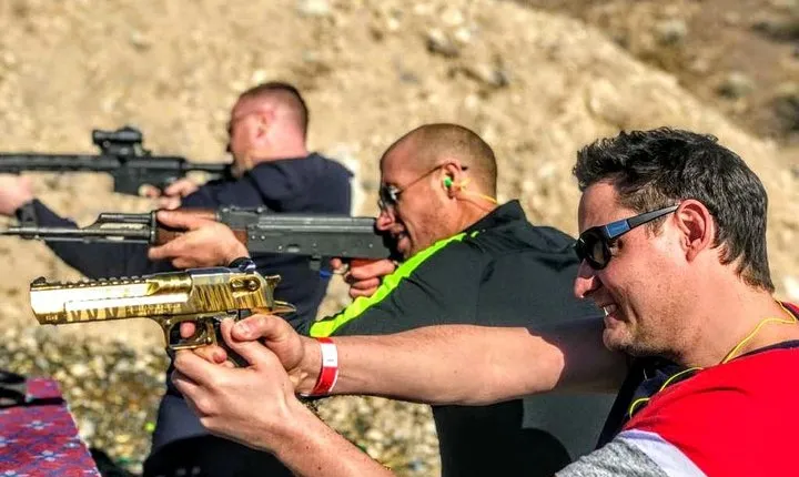 4 Gun Desert Shooting Adventure with Lunch