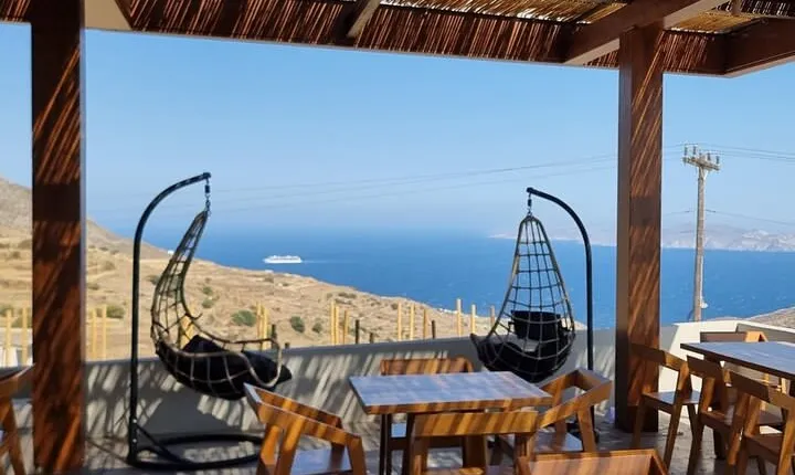 Winery Tour and Tasting in Tinos with the Winemaker