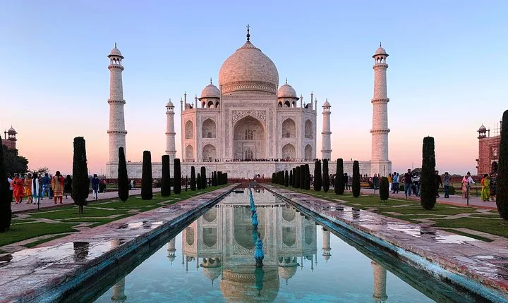 Tajmahal,Agra Fort and Baby Taj Tour From New Delhi by Car