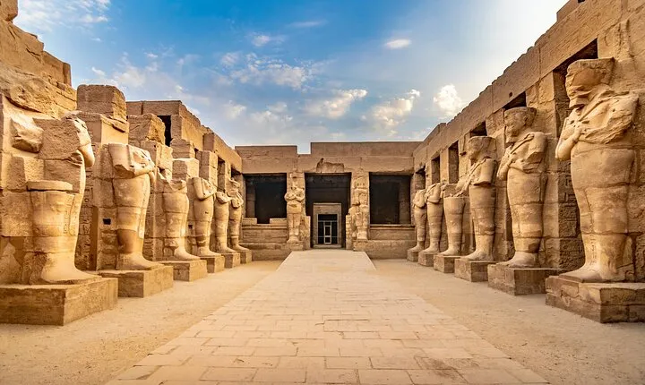 Private Tour in Luxor East and West Banks 