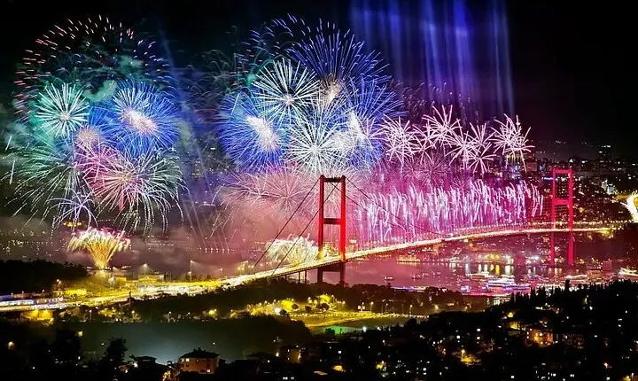 Bosphorus New Year Eve Party on Luxury Yacht in Istanbul 2025